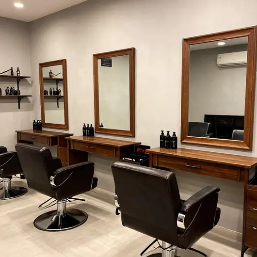 Delta Barbearia: Estilo e Conforto em Cada Corte Delta Barbearia: Estilo e Conforto em Cada Corte