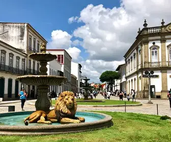 Descubra a Praça dos Leões em Fortaleza – Um Patrimônio Cultural Descubra a Praça dos Leões em Fortaleza - Um Patrimônio Cultural