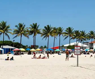 Dicas de Segurança para Aproveitar as Praias de Fortaleza