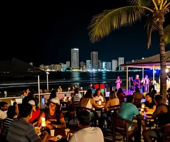 Explorando a Vida Noturna em Fortaleza: O Que Fazer à Noite